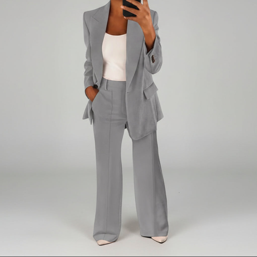 Women’s Pantsuit with Wide-Leg Trousers