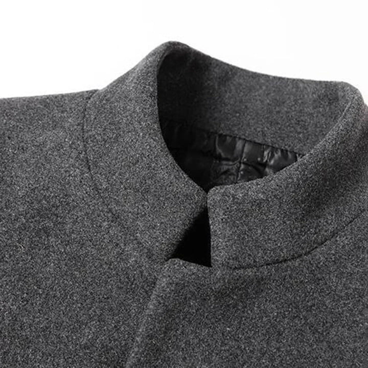 Long Formal Men’s Coat with Timeless Elegance