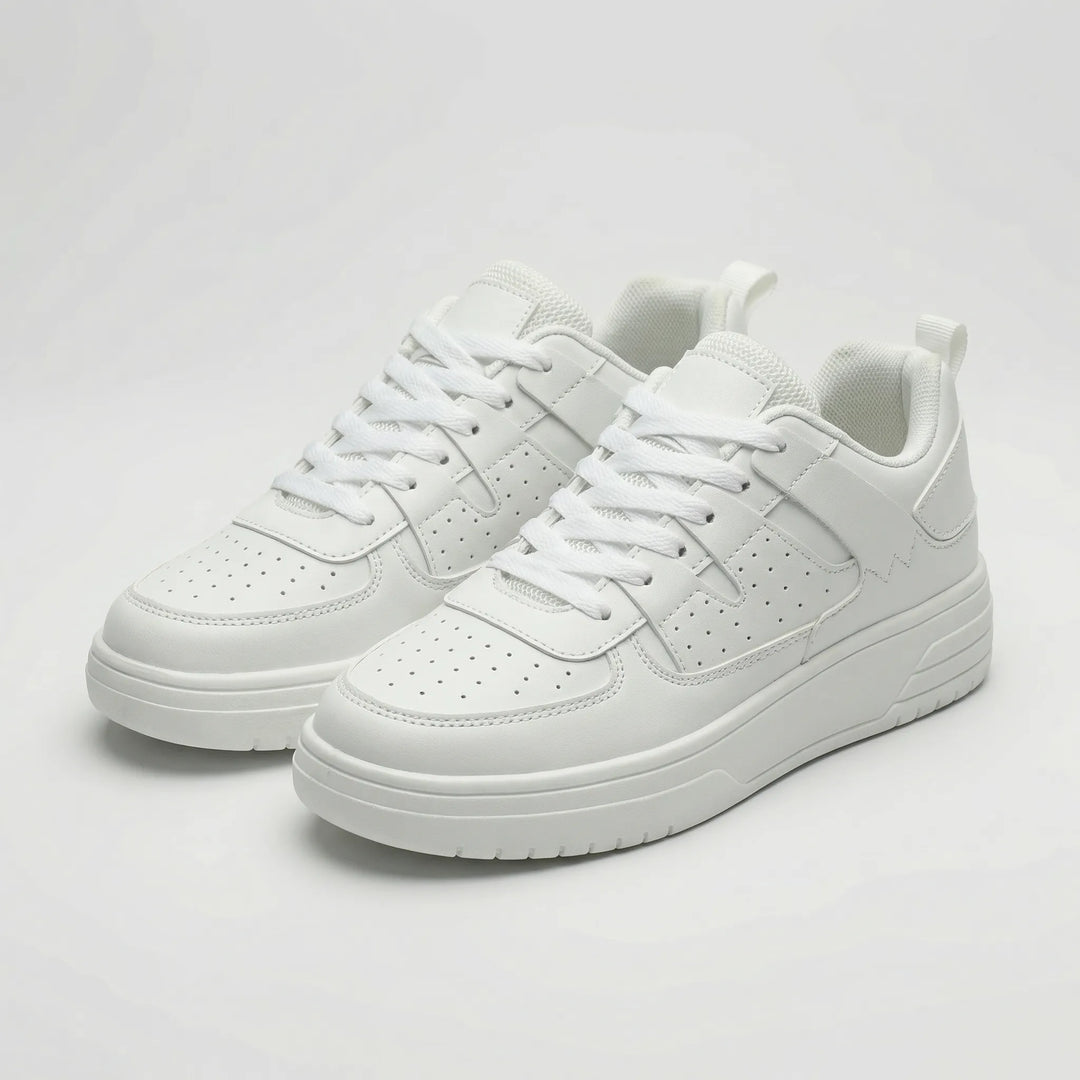 Bloompace - Color-Block Low-Top Lace-Up Sneaker