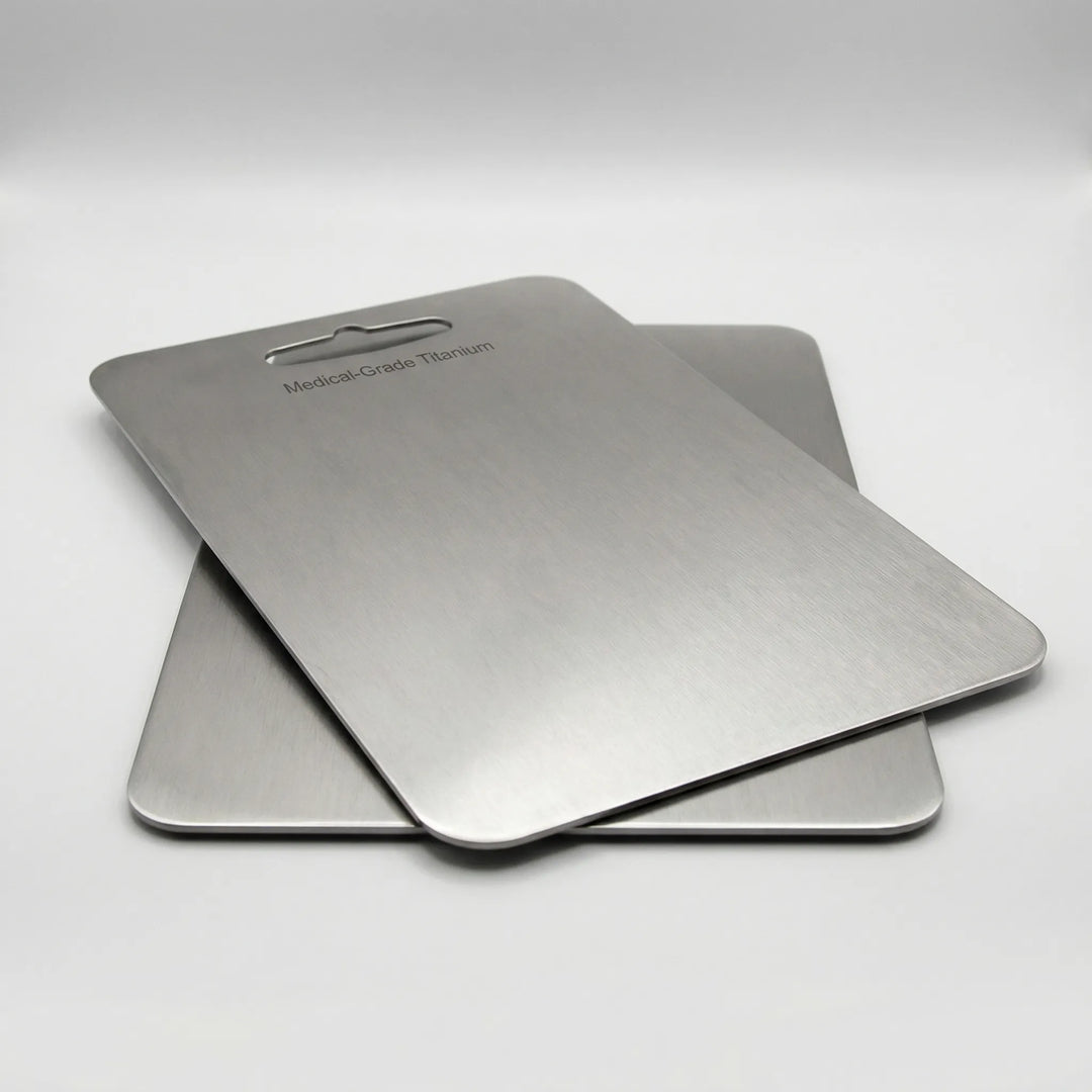 Titavex - Non-Porous Metallic Cutting Board