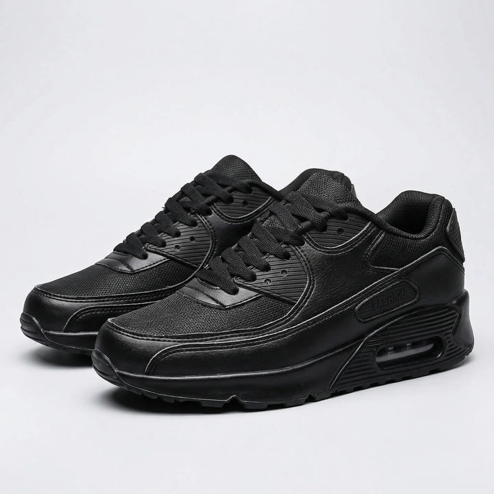 Urbrek - Minimalist Lace-Up Low-Top Sneaker