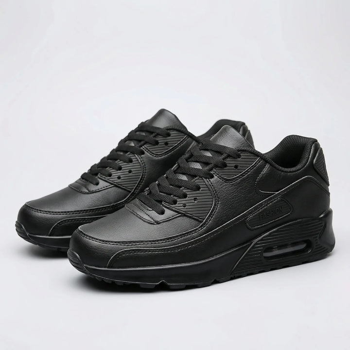 Urbrek - Minimalist Lace-Up Low-Top Sneaker