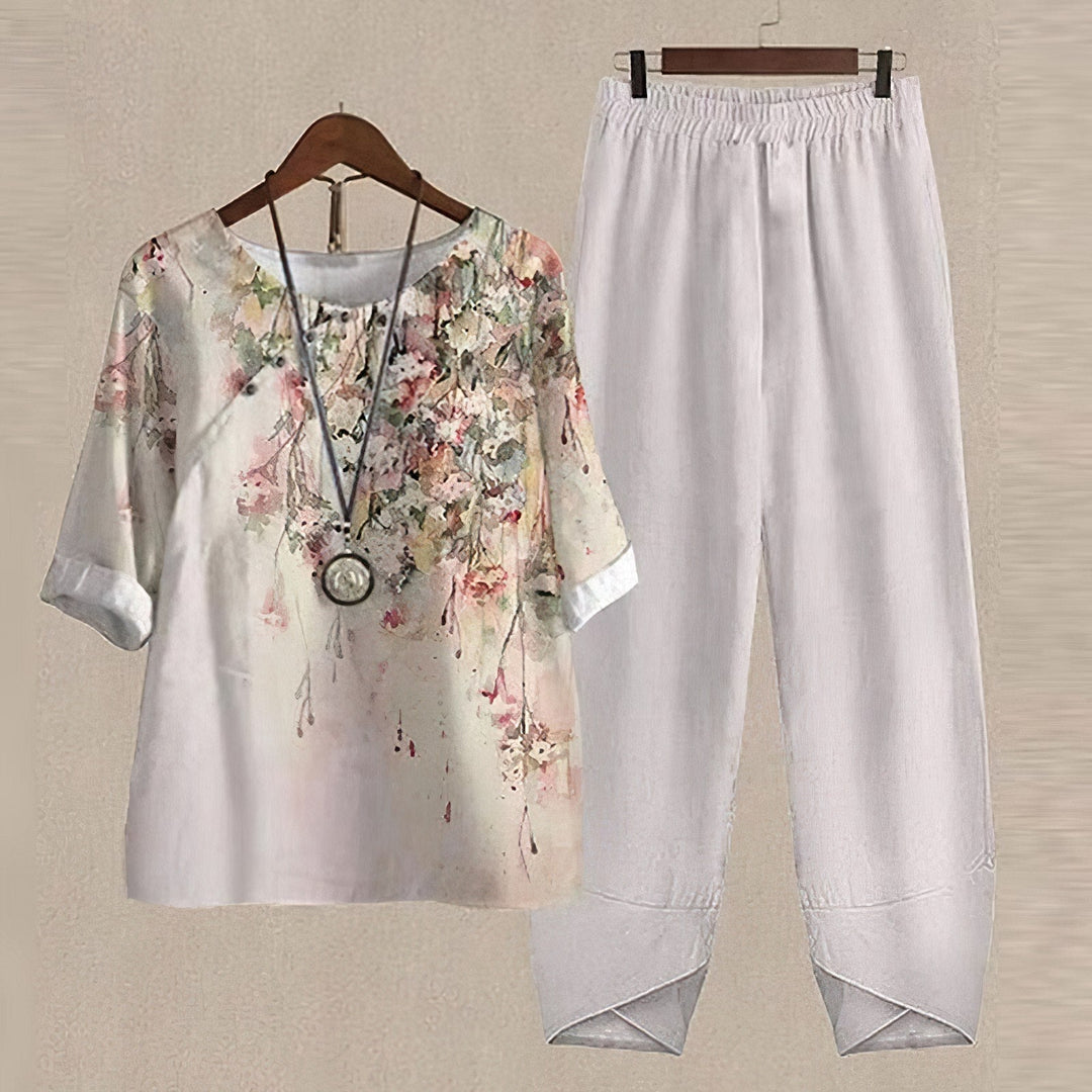 Perfectly Comfortable Elegant Floral 2 Piece Set for Women