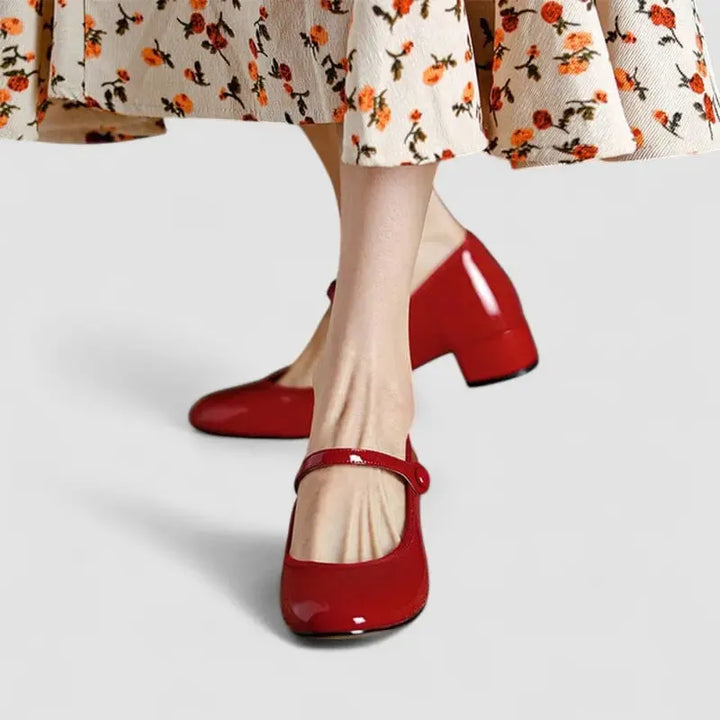 Alessia Women&