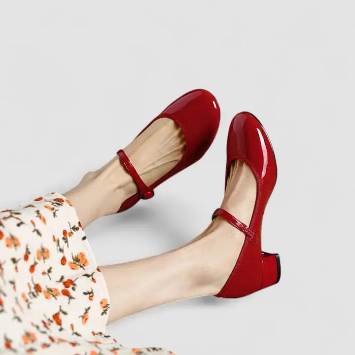 Alessia Women&