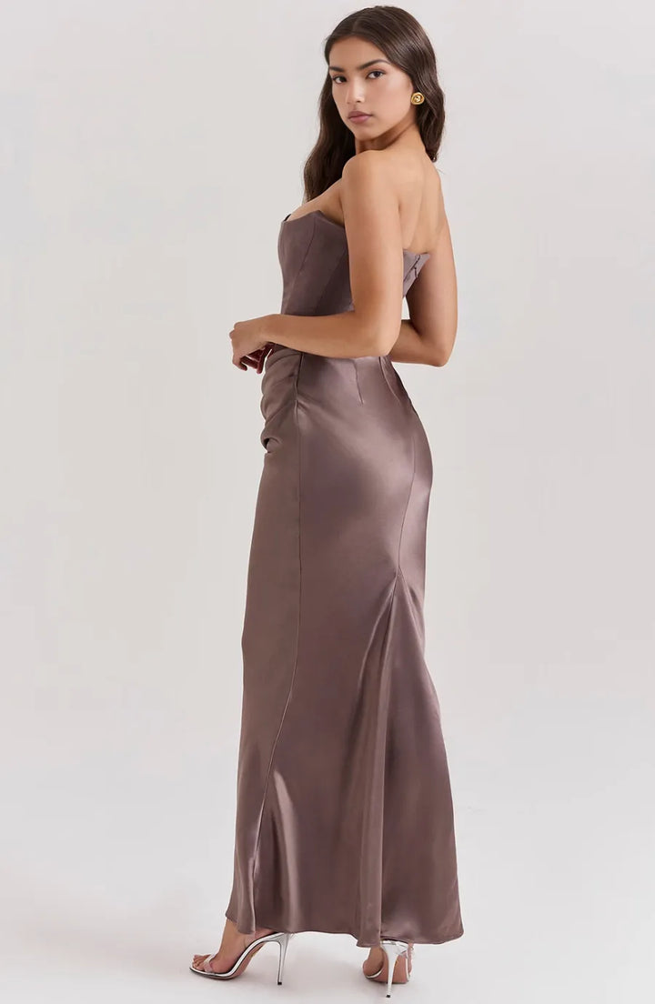 Aletheia Women&