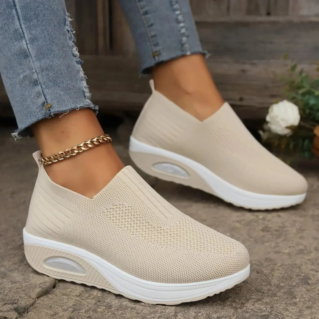 Cecelia Women's Knit Slip-On Sneakers