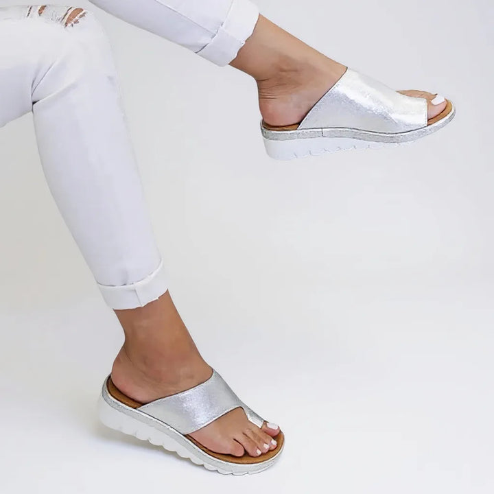Cleo Women&