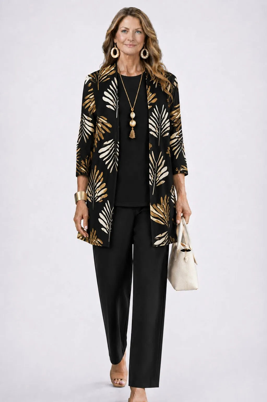Evelyn Women&