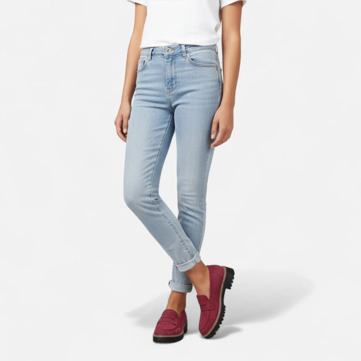 Gaia Women&