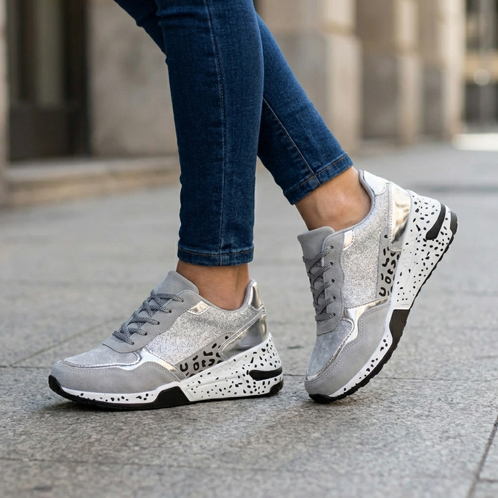 Lace-Up Printed Women's Sneaker