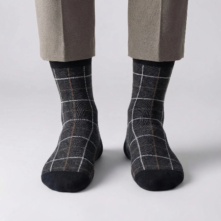 Classic Checked Pattern Crew Socks for Men