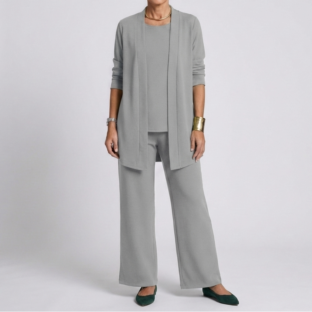 Elegant Three-Piece Pantsuit for Women