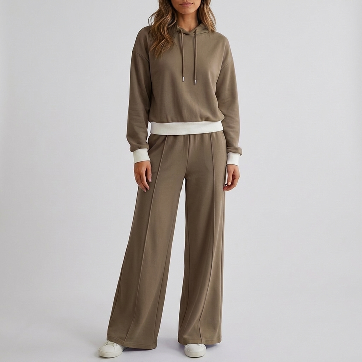 Stylish Two-Piece Jogging Lounge Set for Women