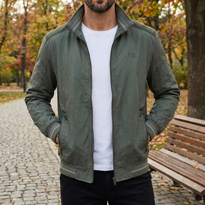 Light and Effortless Style Jacket for Men