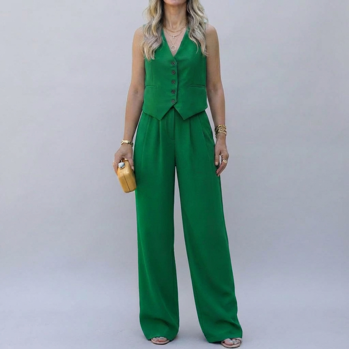 Elegant Sleeveless Blazer Set for Women