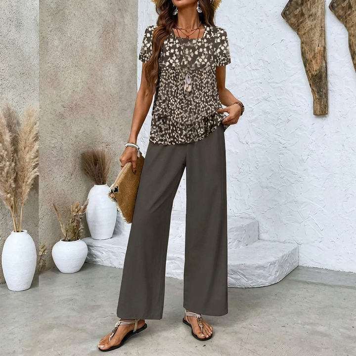 Women’s Sleeveless Two Piece Print Suit