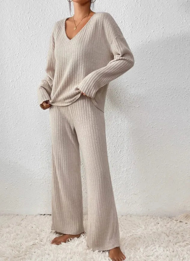 Isabeau Women's Ribbed Knit V-Neck Sweater Set