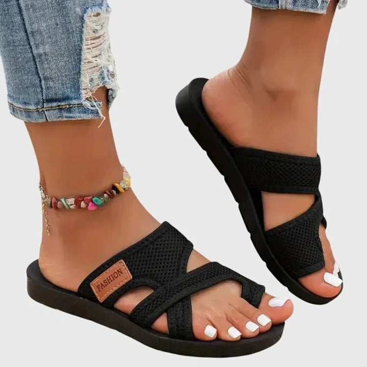 Laureline Women&