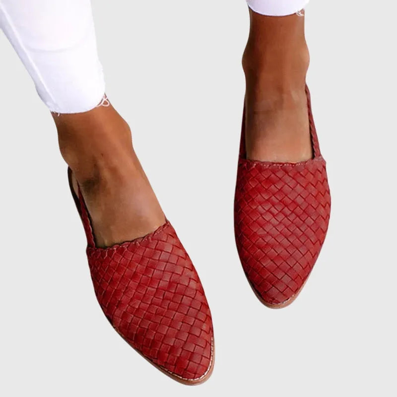 Leah Women&