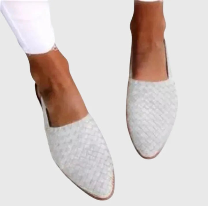 Leah Women&