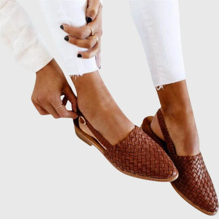 Leah Women&