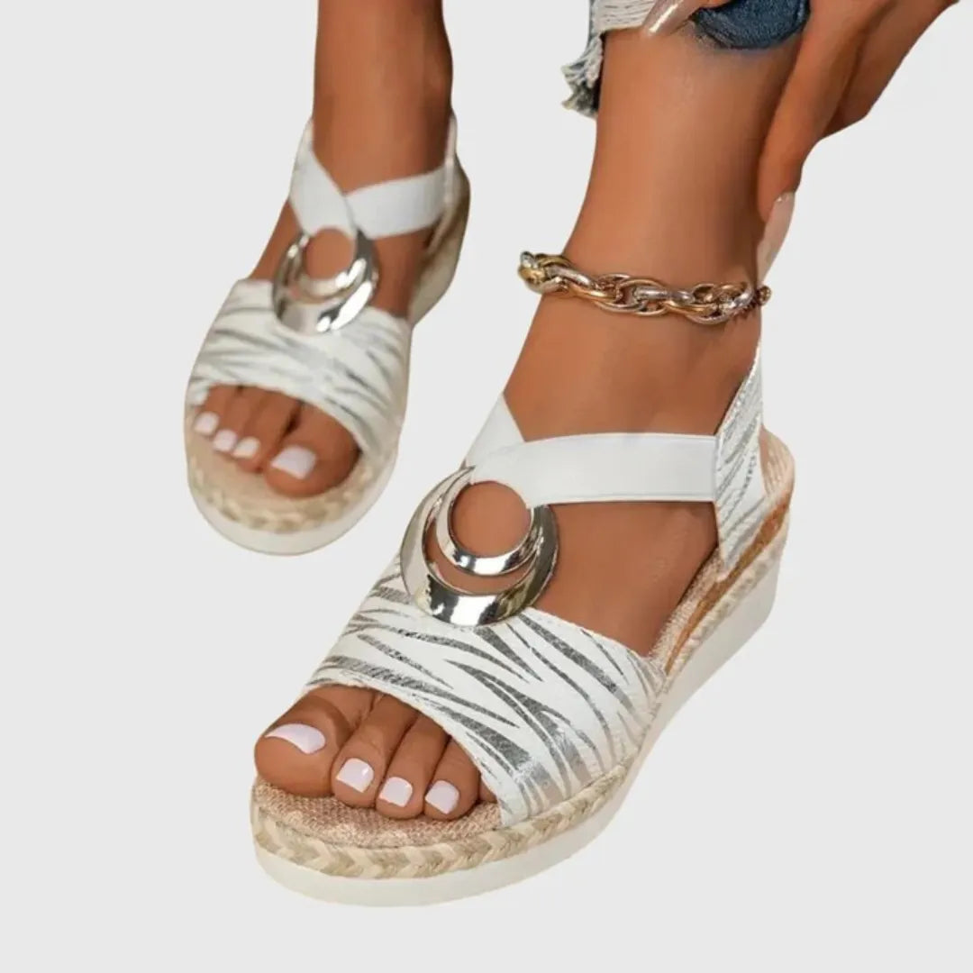 Olivia Women&