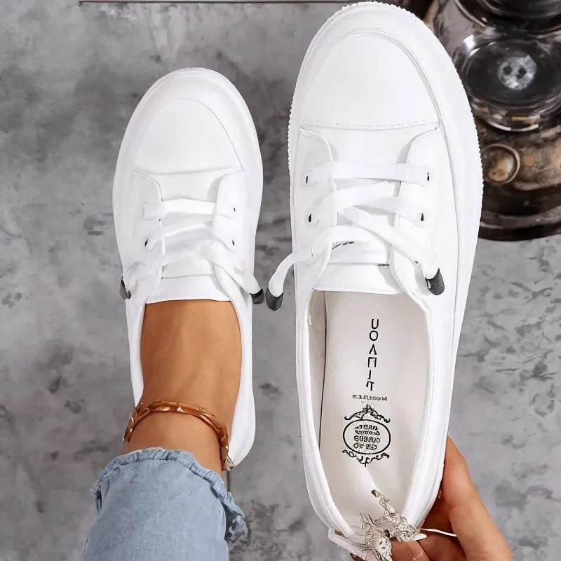 Women's Lace-Up Low Top Leather Sneakers